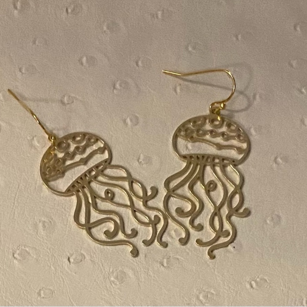NEW Jellyfish charm earrings